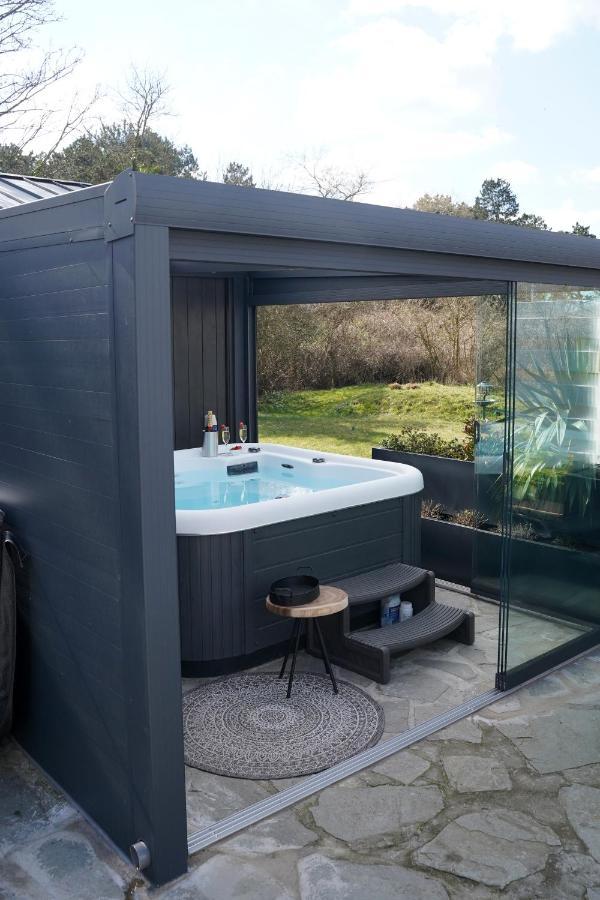 B&B Het Duinhuisje Met Jacuzzi, Gratis Parkeren, 2 Fietsen Te Leen, Airco 잔드보르트 외부 사진